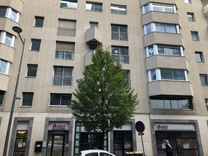 Location Local Professionnel 466m²