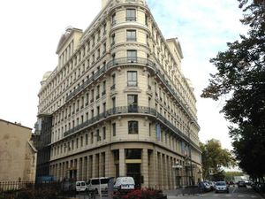 Location Local Professionnel 1 252m² LYON 2ème