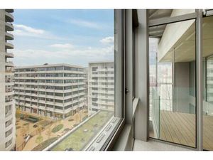 Location Local Professionnel 547m²