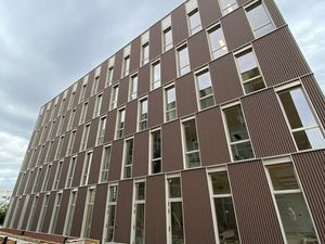 Location Local Professionnel 1 178m²