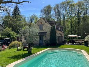 Maison de 7 pièces de luxe en vente à Montfort-l'Amaury  France