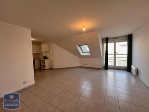 Appartement à louer 2 pièces 51.46 m² - La Chaussée-Saint-Victor (41) - 615€