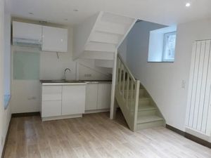 Appartement à louer 2 pièces 27.46 m² - Volvic (63) - 455€