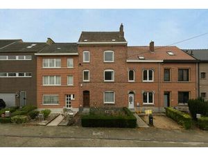 Gunstig gelegen woning met 6 slaapkamers  tuin en garage