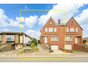 Te renoveren woning met degelijke basis op een perceel van 10a20ca vlakbij het centrum van