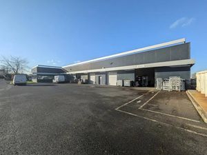 LOCAL D'ACTIVITE - ATELIER A LOUER