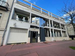 Location Local Professionnel 170m²