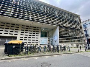 Location Local Professionnel 190m²