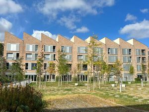 Location Local Professionnel 210m²