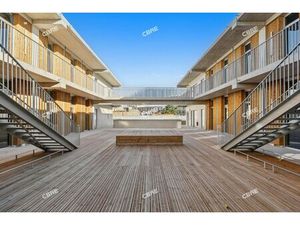 Location Local Professionnel 6 029m²