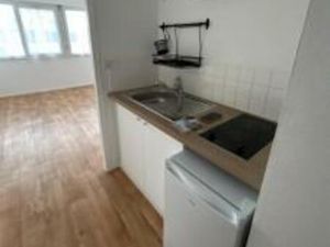 Location Appartement 1 pièce 27m² BORDEAUX 33000