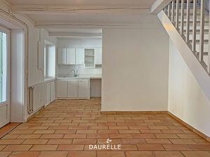 Location Maison 3 pièces 69m² CHATEAURENARD 13160