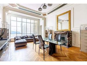 Appartement à vendre 8 Pièces 239 m2 Paris 8 Faubourg-du-Roule - 2 780 000 &#8364;