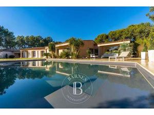 Maison à vendre 13 Pièces 370 m2 Aix-en-Provence Pays d;Aix - 1 990 000 &#8364;