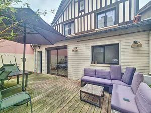 Vente Appartement 4 pièces à Deauville (14800) : à vendre 4 pièces / 88m² Deauville