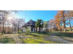 Maison avec sous sol parcelle boise et constructible