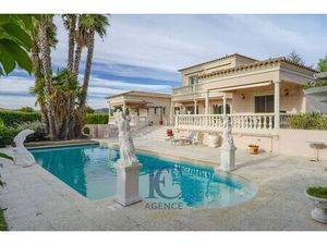 Villa de luxe de 3 chambres en vente Sanary-sur-Mer  France