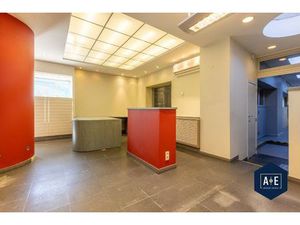 Commerciële ruimte/kantoren in centrum Wetteren te huur