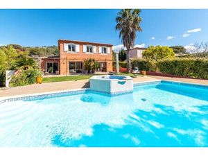 Vends superbe Maison T5 de 192m² dans le 11ème arrondissement de Marseille située au cœur 