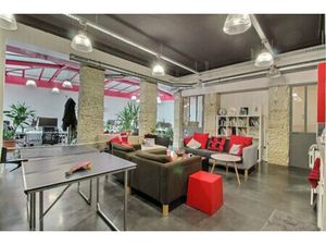 Bureaux à louer . Bureaux 160 m² Paris