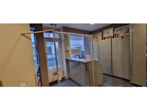 boutique de 36 m2 environ à vendre axe passant quartier Denfert Rochereau