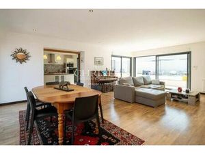 Maison de 5 pièces de luxe en vente à Croix-Chapeau  France