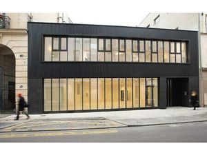 Achat Local Professionnel 1 972m²