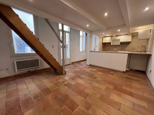 Vente maison 2 pièces 45m2 Marseille 8eme (13008) - 139800 € - Surface Privée