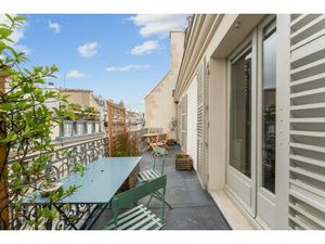 Location Local Professionnel 208m²