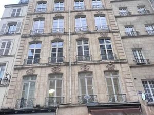 Location Local Professionnel 105m²