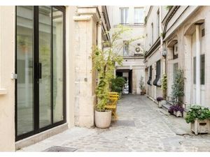 Location Local Professionnel 120m²