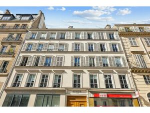 Location Local Professionnel 1 711m²