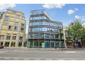 Location Local Professionnel 5 806m² PARIS 10ème