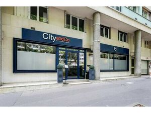 Location Local Professionnel 106m²