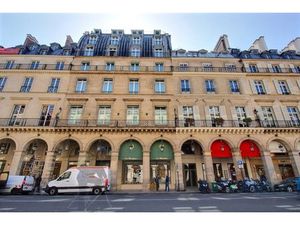 Location Local Professionnel 85m²