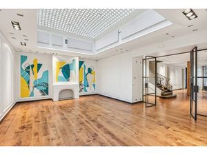 Location Local Professionnel 870m² PARIS 2ème