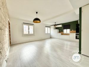 Palavas A SAISIR Bel F3 55 m2 1er étage coeur village rive g