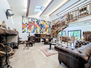 Villa exceptionnelle avec son lac privatif