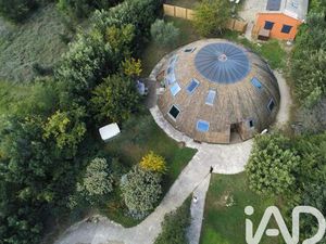 Vente maison 7 pièces 300 m² Saint-Quentin-la-Poterie (30700)