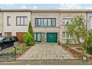 Huis te koop in Berchem met 3 slaapkamers