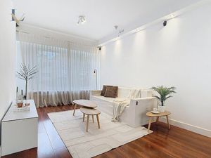 Huis te koop in Brasschaat met 4 slaapkamers