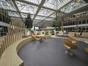 ARCUEIL - BUREAUX PMR À LOUER - 250 m²