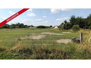 Terrain à bâtir non viabilisé de 2297 m²