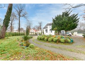 Immeuble 20 pièces - 480 m²