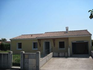 Location maison 4 pièces 90 m² à Revel (31250)