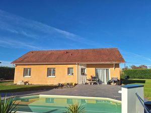 Vente maison 4 pièces 95m2 Uzein 64230 - 310000 € - Surface Privée