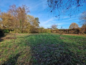 Terrain à bâtir à vendre de 1747 m² à Lasne (VBD63740)
