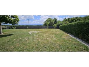 Terrain constructible avec superbe vue