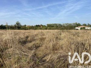 Vente Terrain Piscine à Castelsarrasin (82100) : à vendre Piscine / 1112m² Castelsarrasin