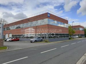 Local d'activité + bureaux disponible à la location à Saint-Thibault-des-Vignes